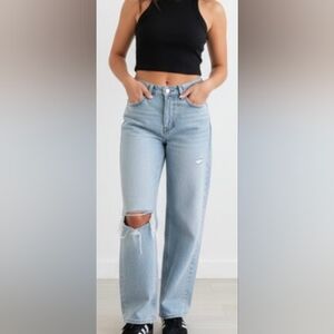 Hollister Women's Low Rise Baggy Light Blue Distressed Wide-Leg Jeans